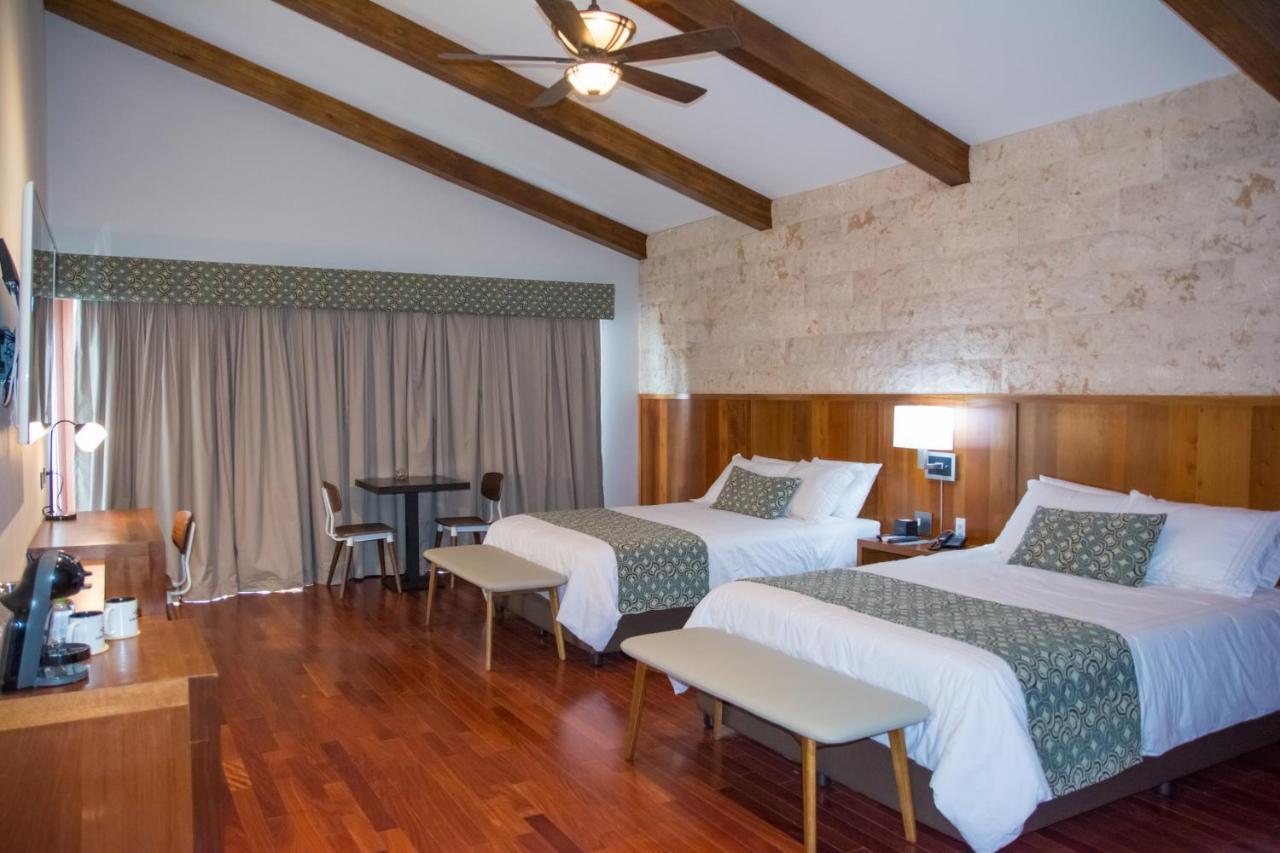 Los Brezos Hotel Boutique Volcan Bagian luar foto