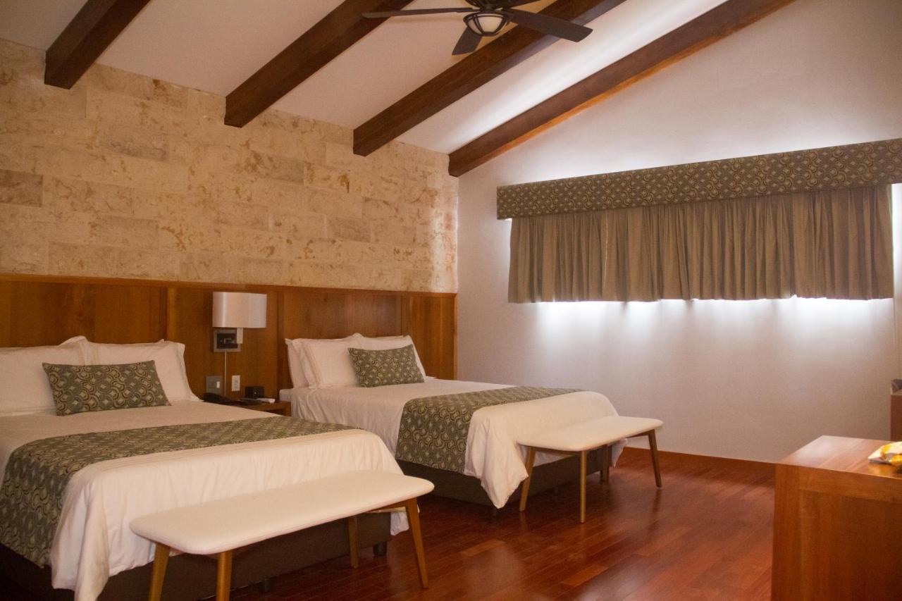 Los Brezos Hotel Boutique Volcan Bagian luar foto