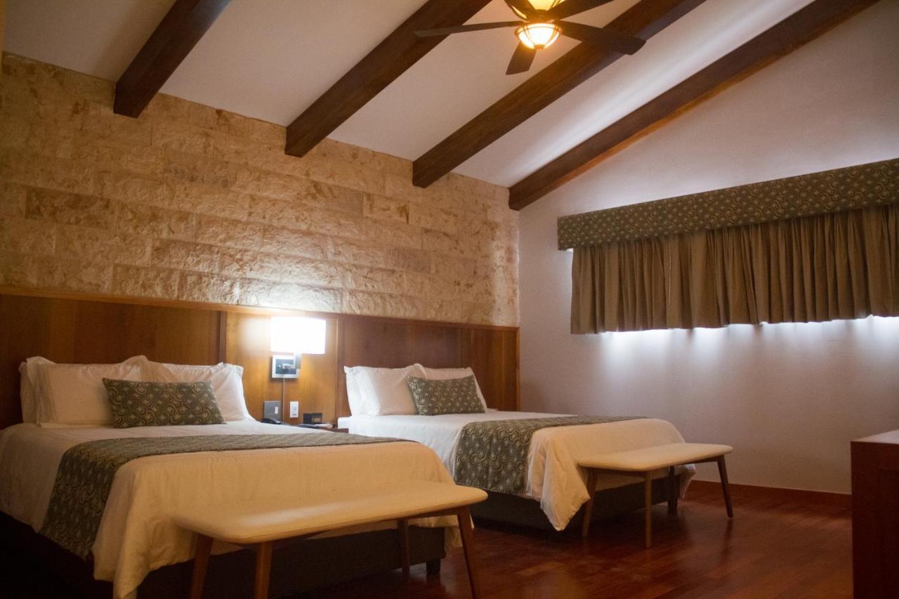 Los Brezos Hotel Boutique Volcan Bagian luar foto